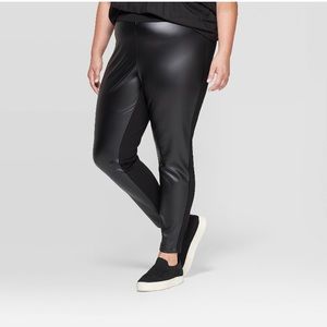 Ava & Viv 4X black faux leather ponte leggings